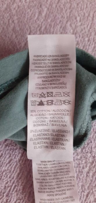 T-shirt męski z krótkim rękawem rozmiar M.
