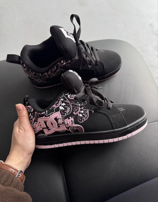 (36-41) ПІД ЗАМОВЛЕННЯ DC Shoes Court Graffik Black Pink Sabbath дс чорні з рожевим