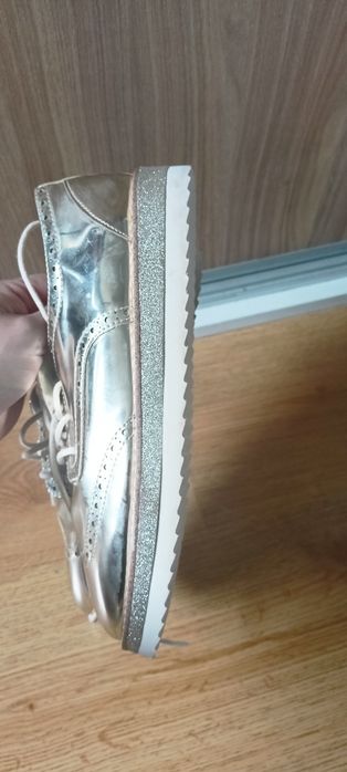 Buty damskie Zara, mokasyny damskie, młodzieżowe