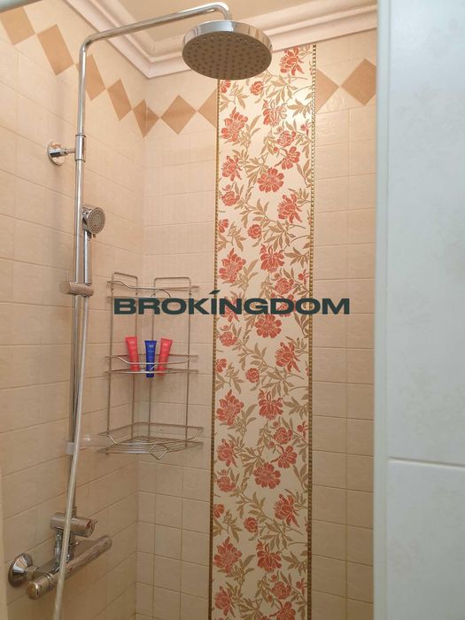 2 кім.кв., пр-т В.Лобановского 4Б, ЖК Олекс.єВідновлення