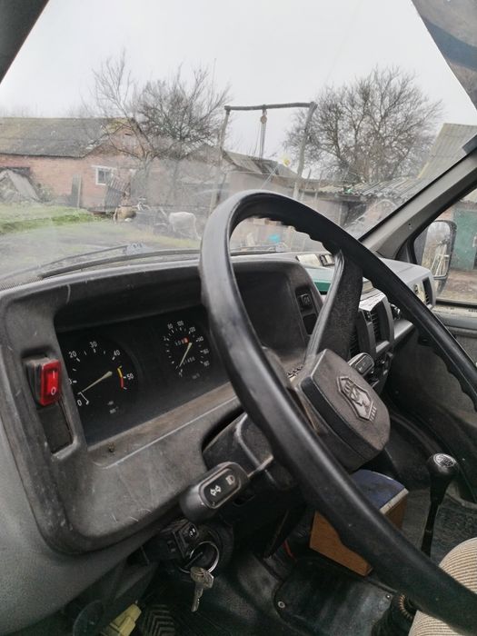Продаю газель 3302