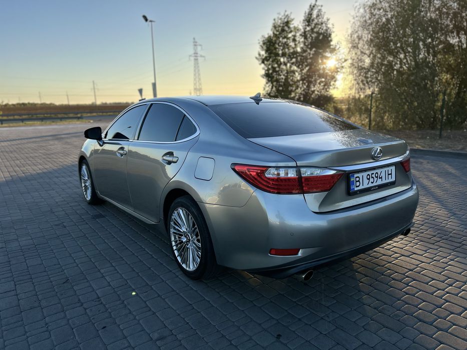 Lexus ES 350 2014 року