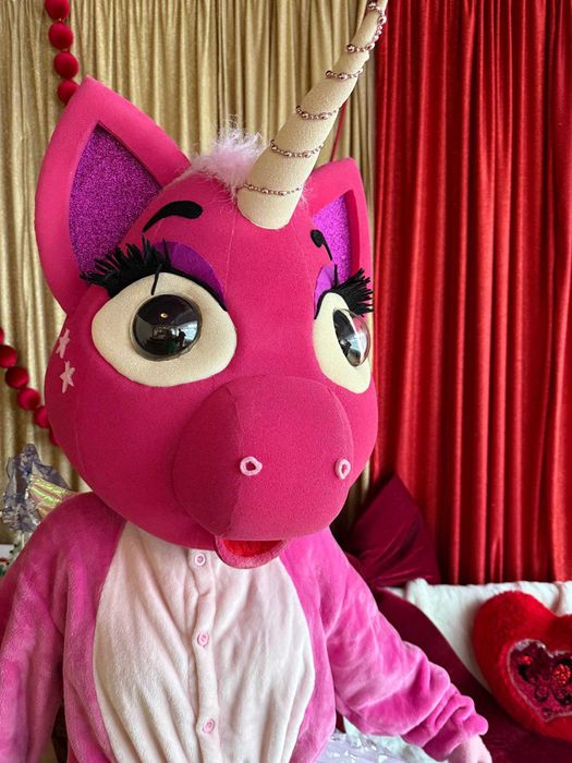 Продам ростовую куклу Единорожка