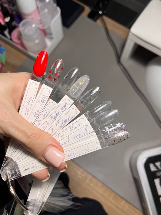 Продам гель лаки, бази, гелі