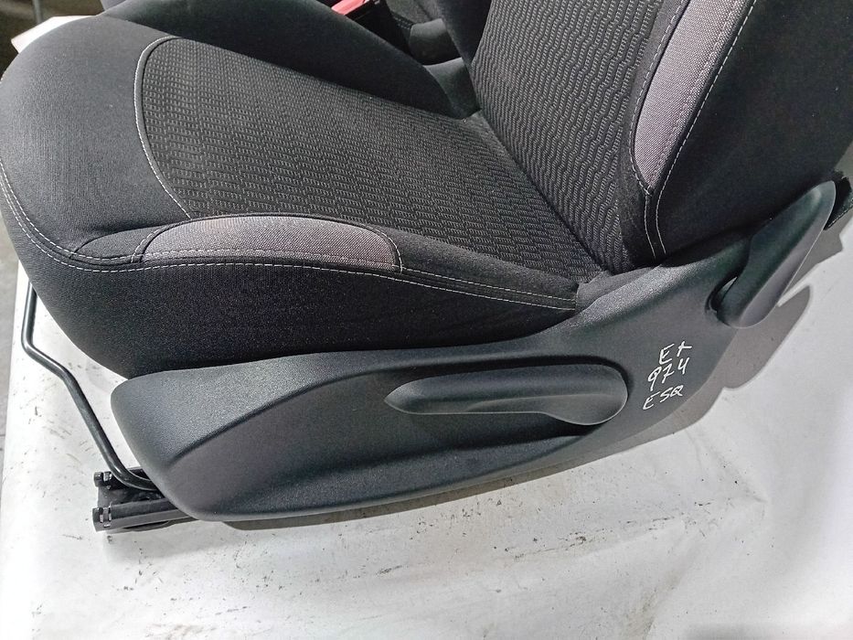 Banco frente direito PEUGEOT 208