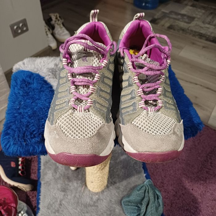 Кросовки для бега размер 40