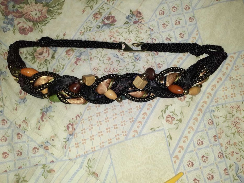 Cinto de senhora trançado artesnal