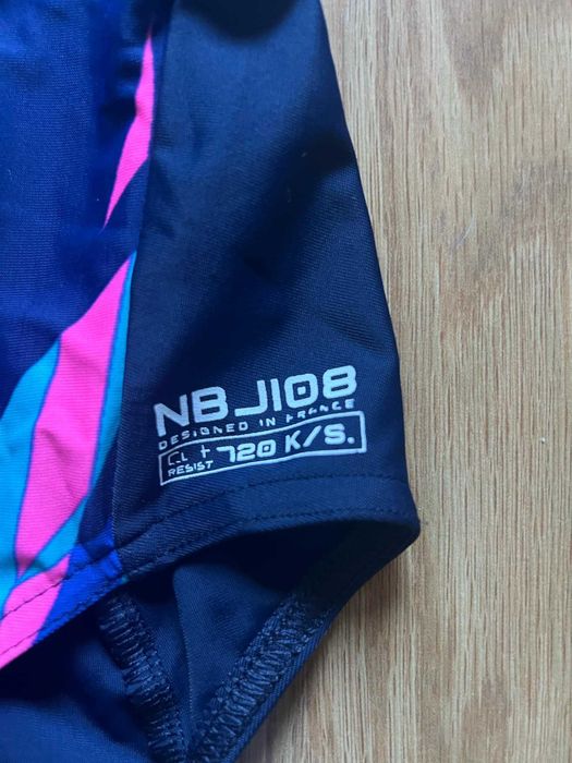 Fato de banho de menina da Decathlon