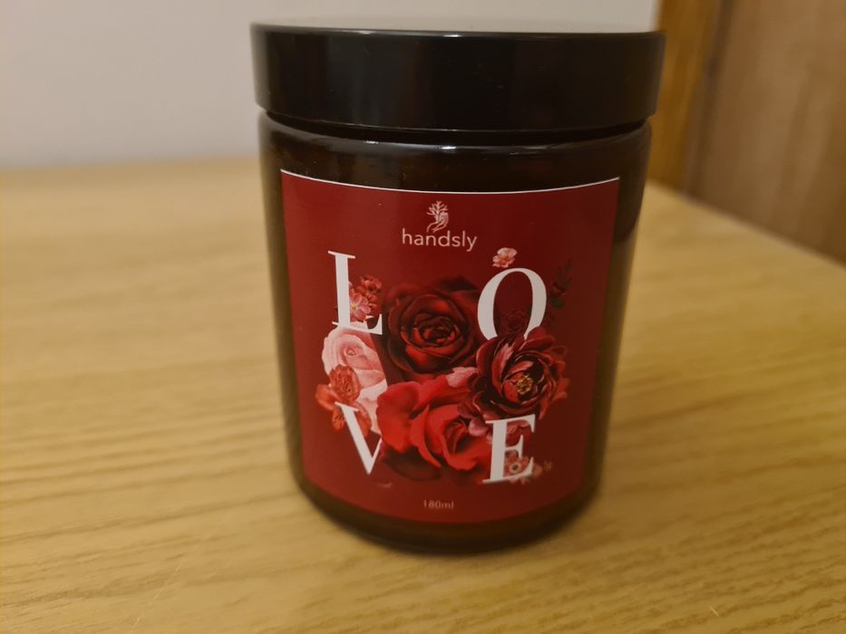 Nowa świeca sojowa LOVE zapach różany