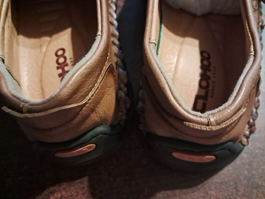 Продам мужские кожаные туфли