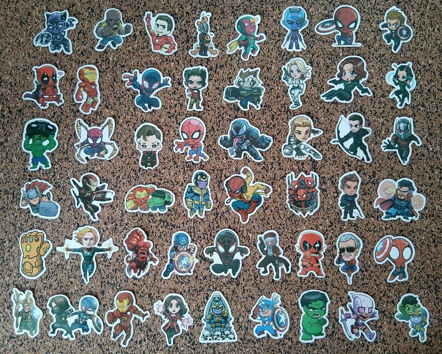 Lote de 50 autocolantes - Super Heróis