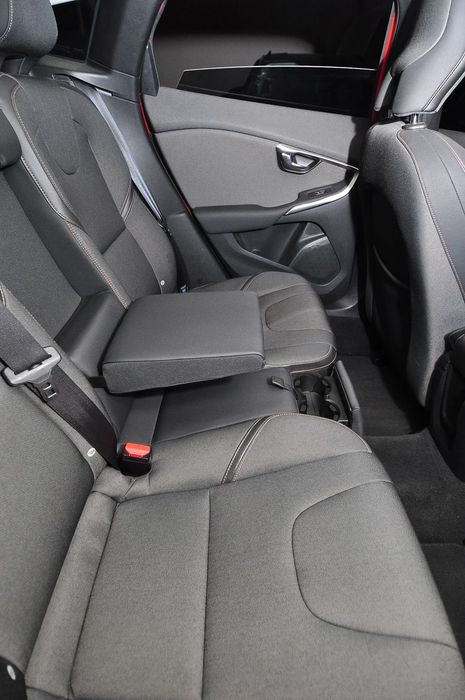 Volvo V40 Cross Country Volvo V40 Cross Country T4 AWD Momentum Polestar – 2013 – Serwis ASO