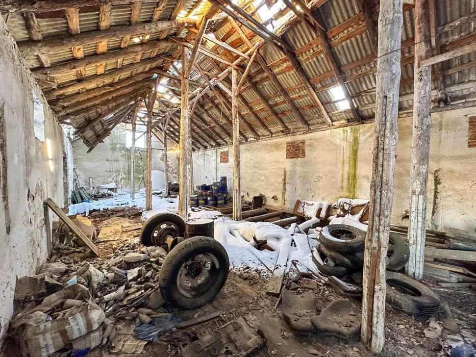 Складське приміщення ,зерносховище/ Підгірне,Львівська обл