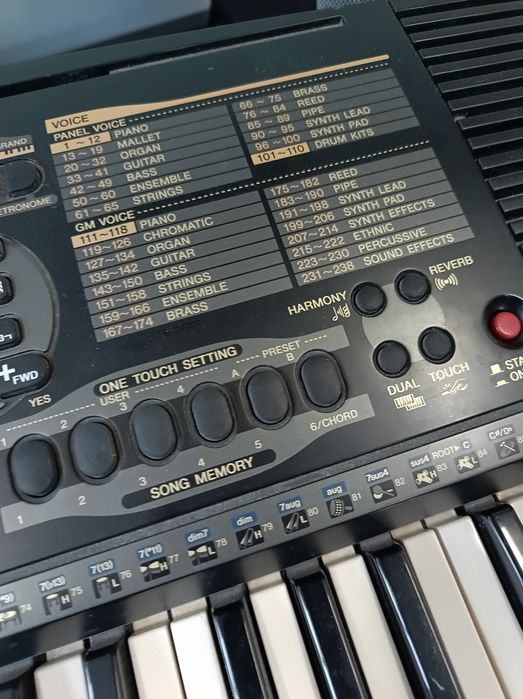 Keyboard Yamaha PSR 225