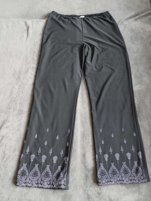 Czarne materiałowe spodnie Bay na gumkę, z szerokimi nogawkami,roz. 12