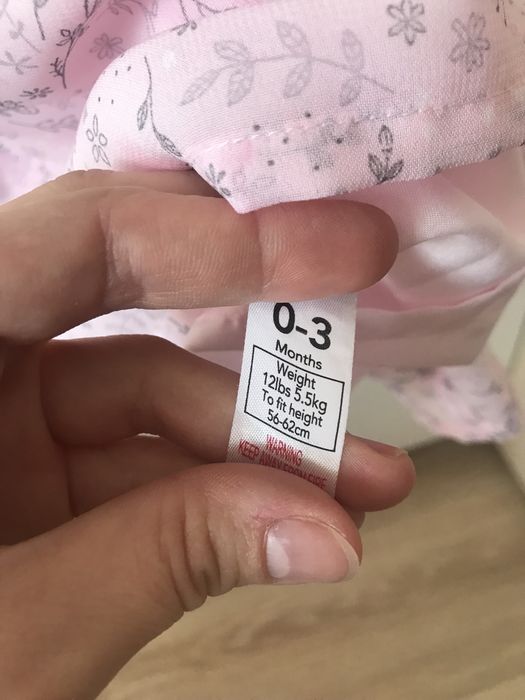 Sliczna sukienka dla dziewczynki 62/68 pudrowy róż