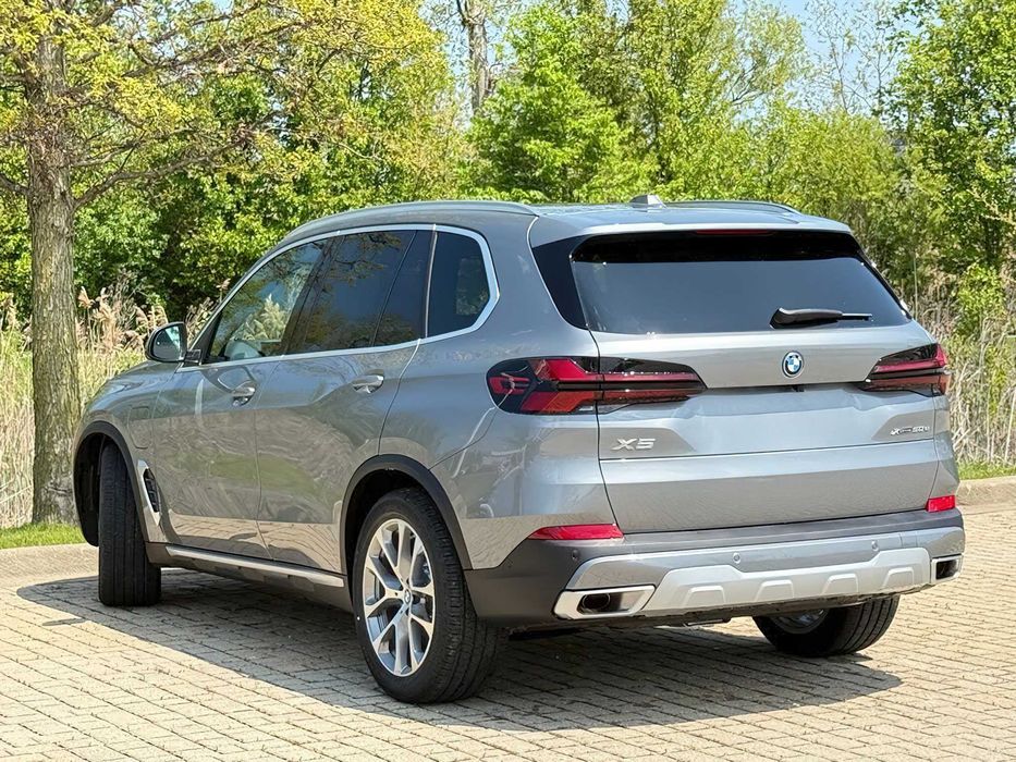 BMW X5 xDrive50e PHEV      2026