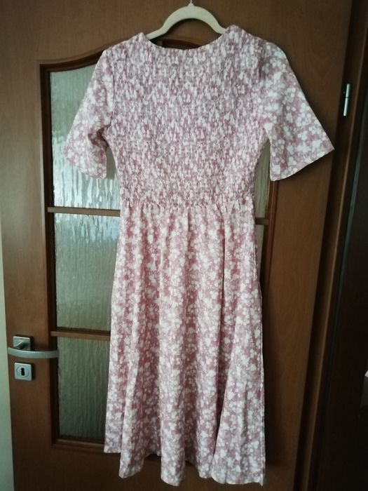 Sprzedam sukienkę