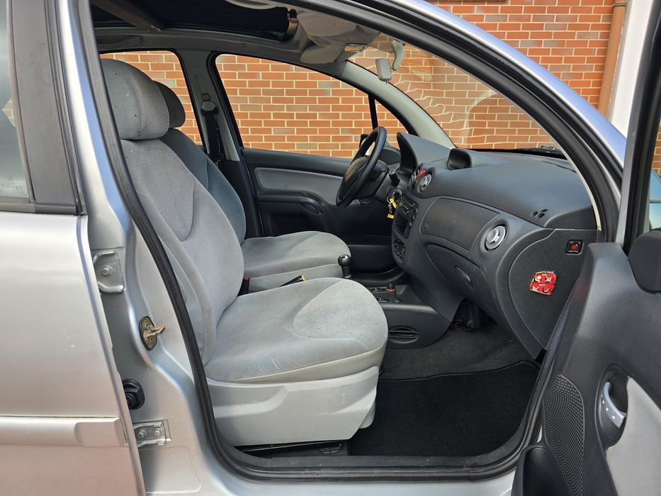 Citroën C3 1.1  60cv  |   AR CONDICIONADO