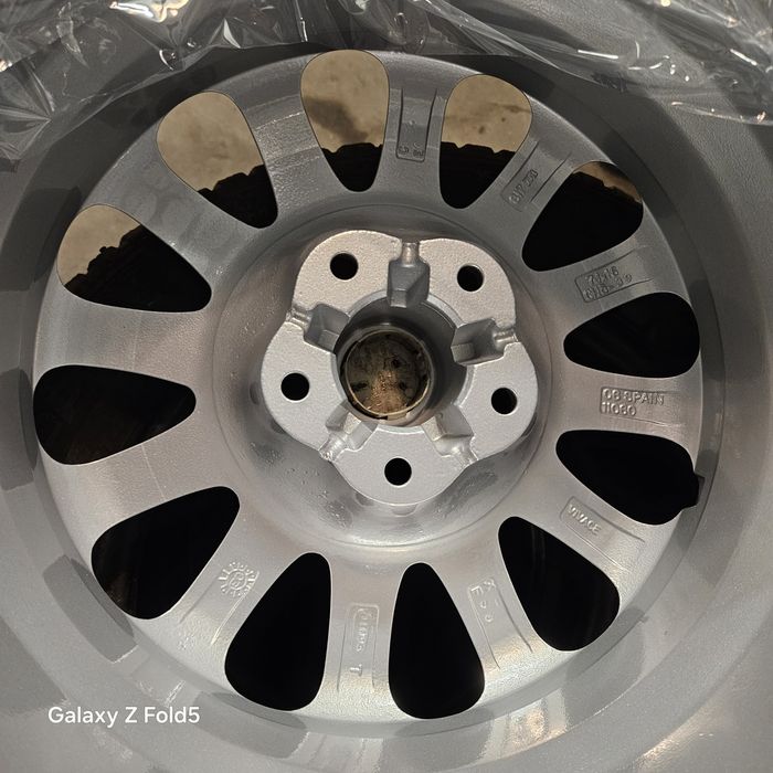 Alufelgi 16 Peugeot Expert II 607 Fiat Scudo Citroen Jumpy 5x108 ET39