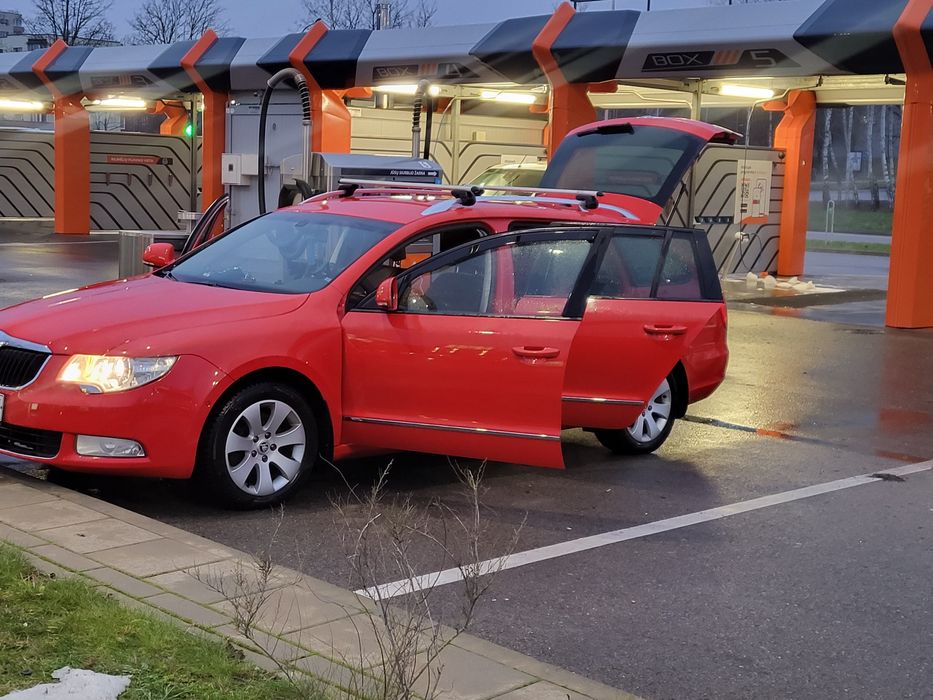 Терміново Skoda superb 2