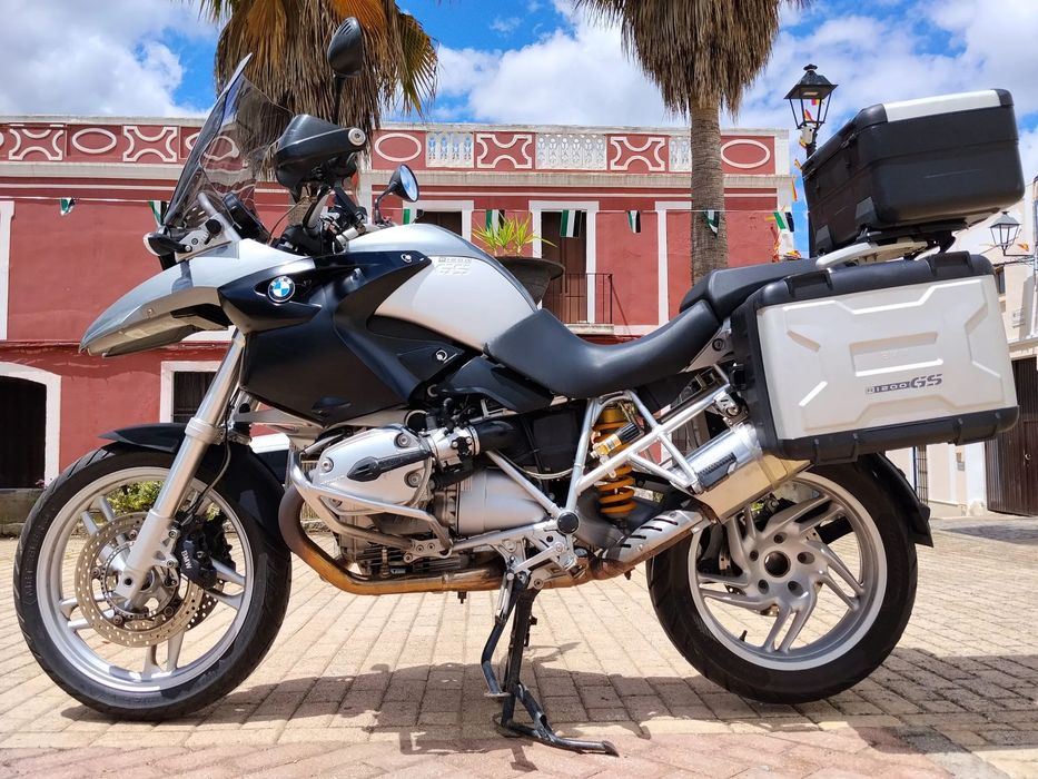 BMW R 1200 GS "BMW R 1200 GS + ÖHLINS + CARDÃ NOVO"."Preço Negociável"