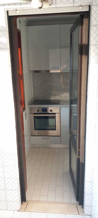 T1 com Lugar de Garagem ao Campo Alegre