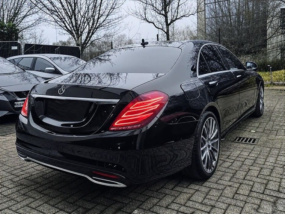 Mercedes-Benz S 300 BlueTEC Hybrid