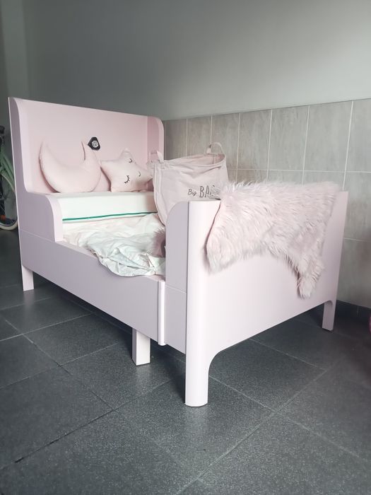 Cama de criança pequena