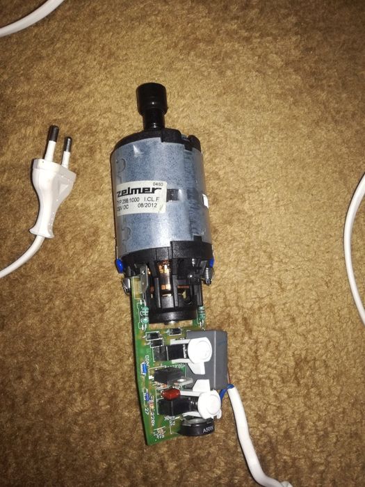 ZELMER 490 6NP погоужной блендер, двигатель, на запчасти