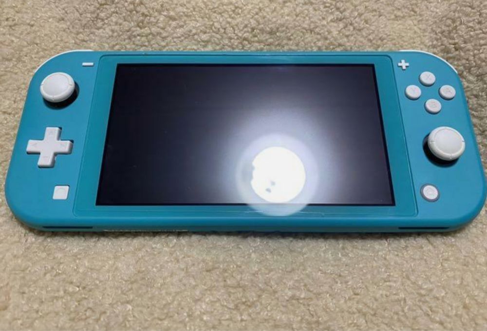 Nitendo switch lite
