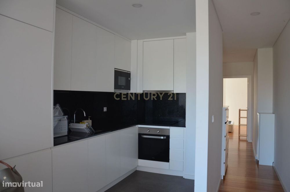 Apartamento T1 Novo em Paranhos, ao Jardim de Arca D'Água