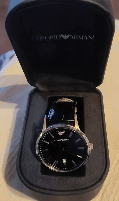 Relógio Empório Armani semi novo em caixa original