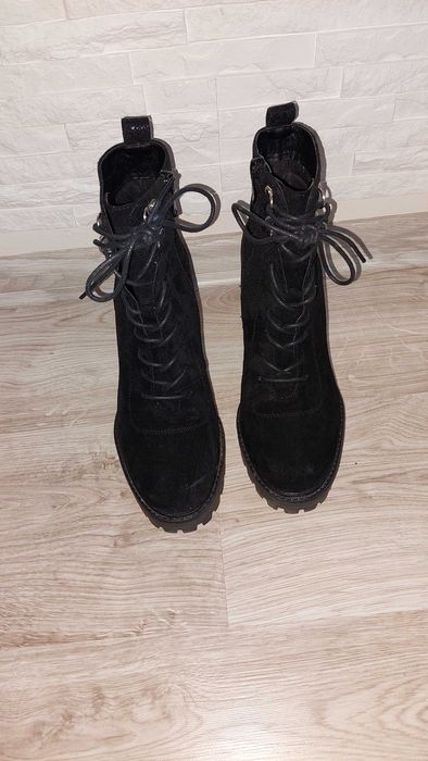 Botki DEEZEE rozmiar 38