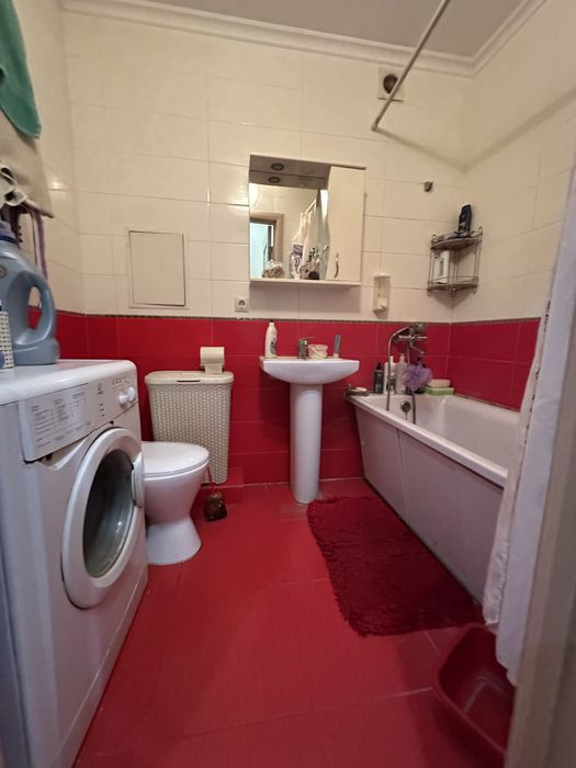 Оренда кімнати для Жінки. Виставка