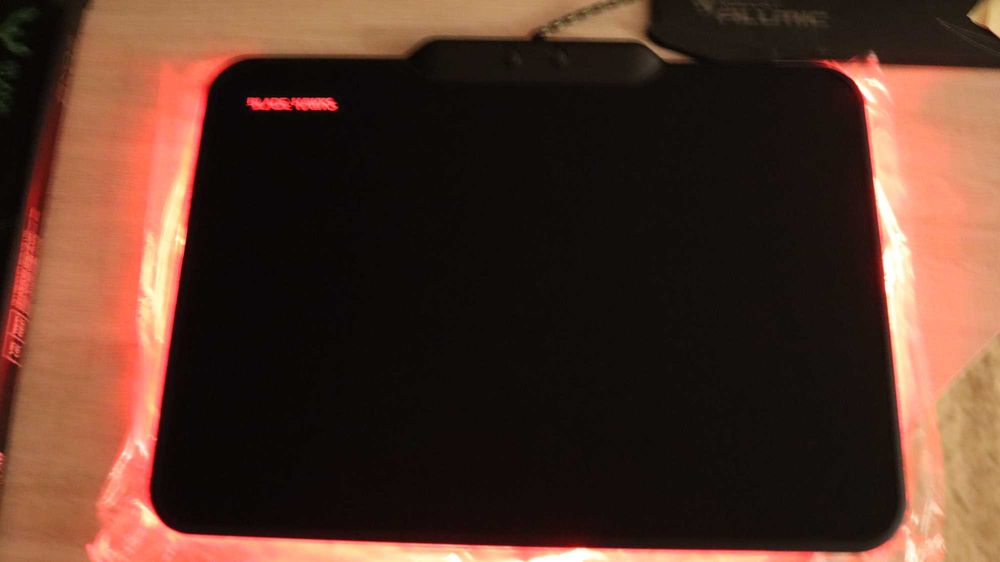 Podkładka pod mysz gamingowa Blade Hawks RGB 28 × 35 cm