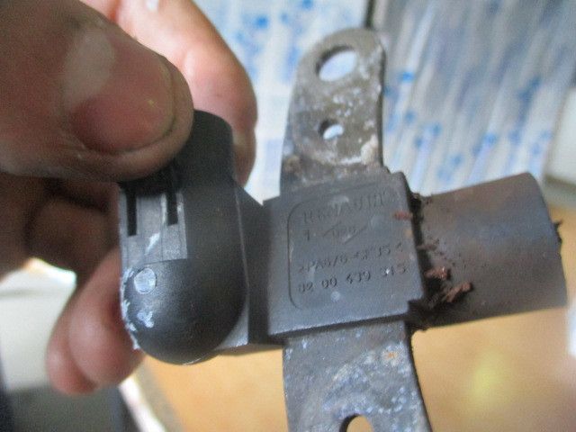 Sensor da cambota / sensor de rotação / sensor de velocidade RENAULT K