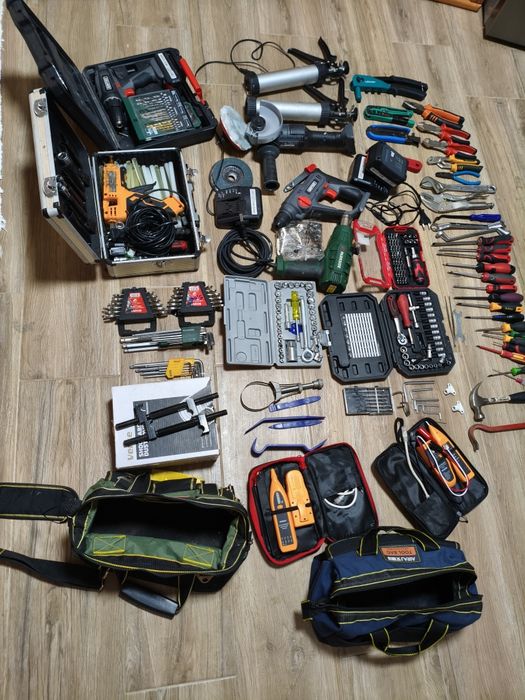 Lote Completo de Ferramentas Profissionais (Elétricas e Manuais) + Malas