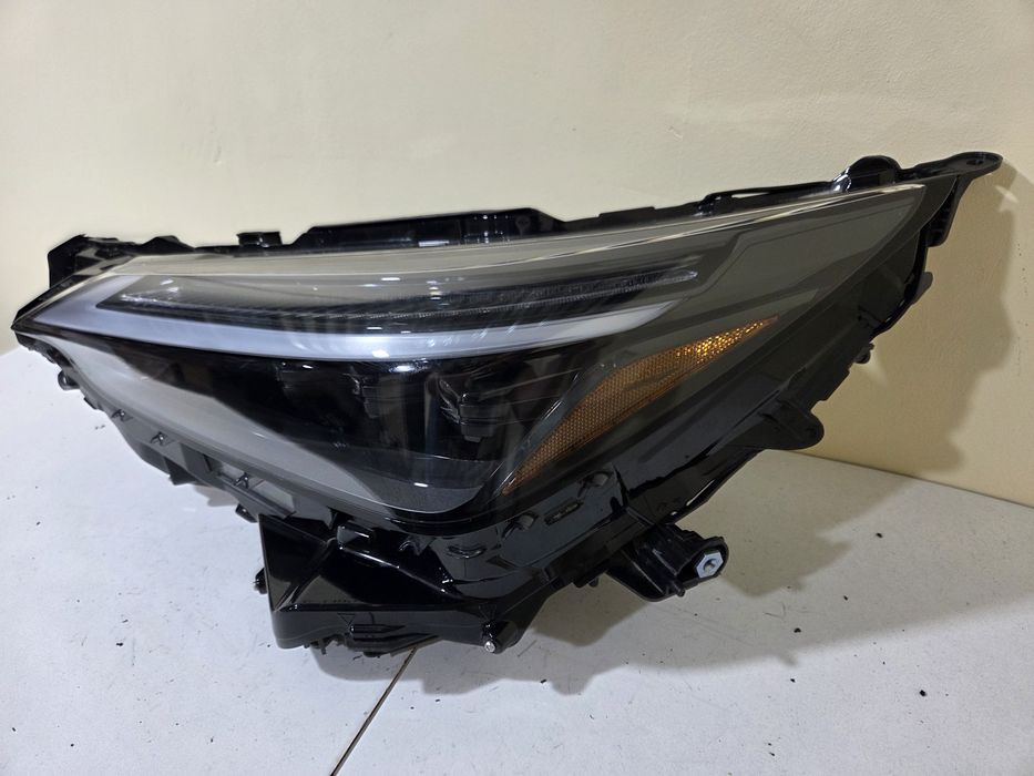 Фара ліва Lexus NX 2022-2026 Triple Led USA