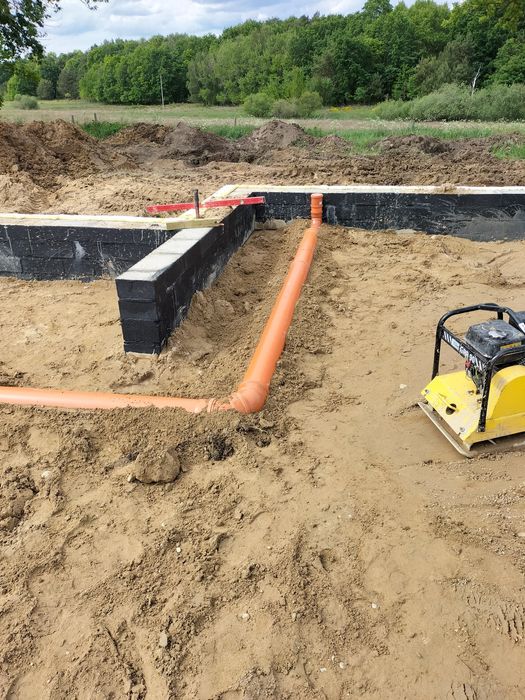 Budowa domów i remonty