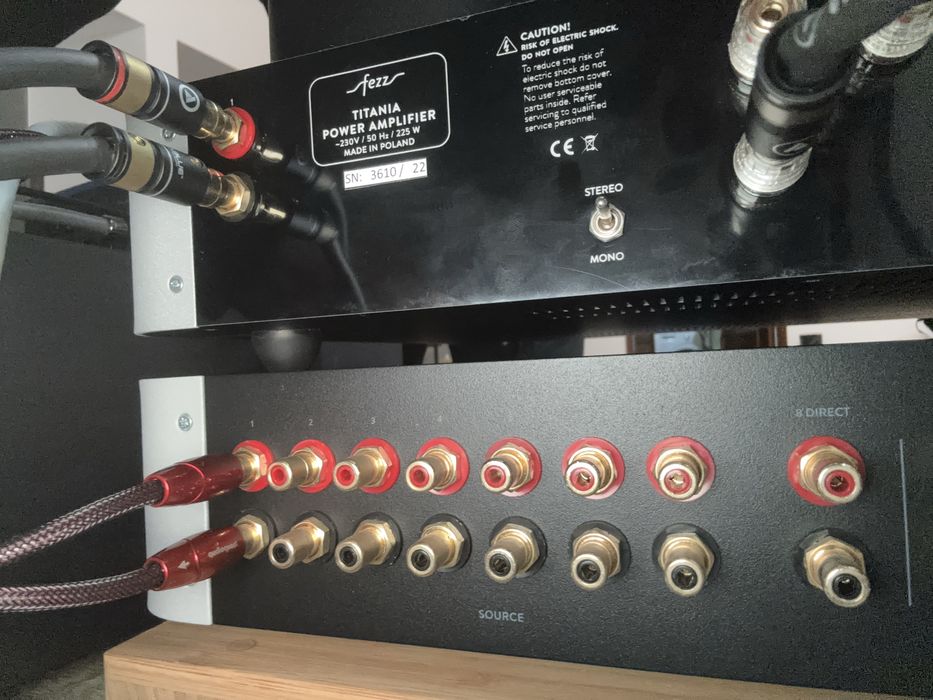 Amplificador FEZZ TITANIA  e Pre Sagita(Novos)Oportunidade!!!