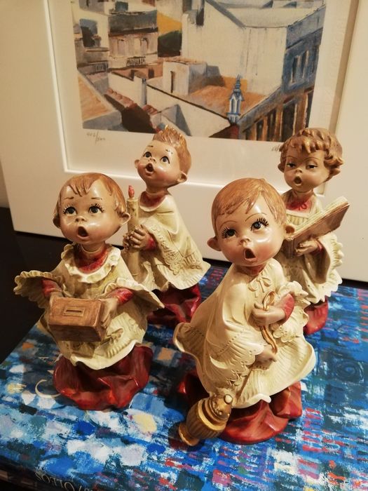 4 Altar Servers Like New447312377068933122