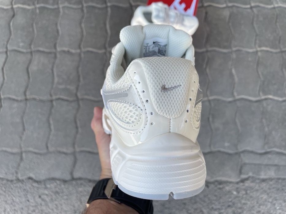 Кросівки жіночі Nike V5 RNR Summit Grey 36-41