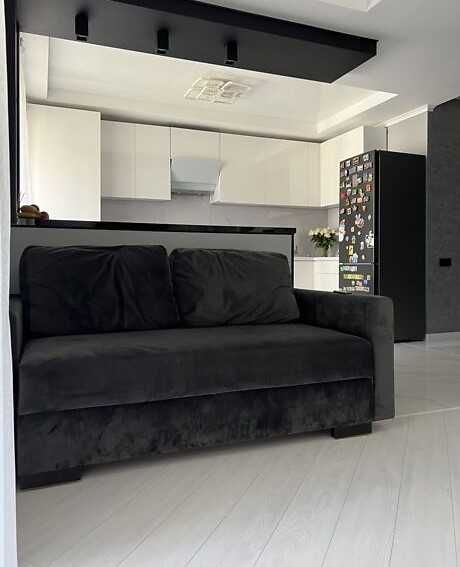 Зміна ціни ТЕРМІНОВО 1 км квартира з дизайнерським ремонтом на озерній