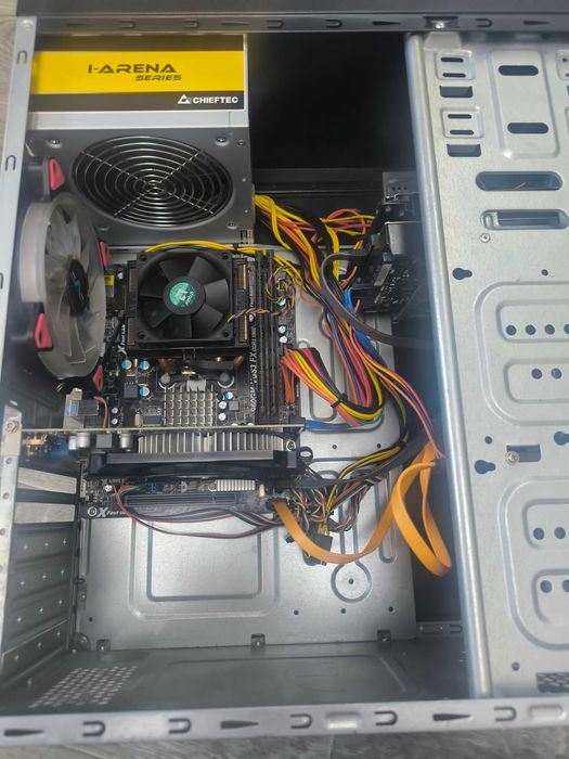 Системный блок FX8320(8 ядер), DDR3 8Gb, video 2gb, ssd+hdd