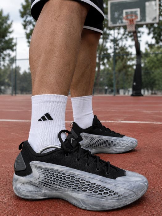 Кросівки adidas (50р.33 см)