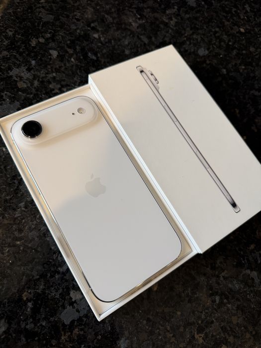 iPhone Air 256Gb Branco como Novo em caixa
