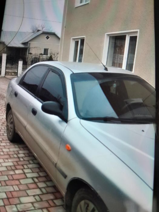 Део ланос 1,4 бензин сірий металік 2007 рік