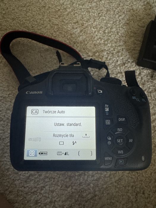 Lustrzanka EOS 1200d