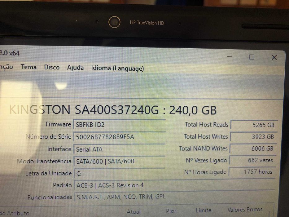Vendo portátil Hp SleekBook 15,com mala. Não é a versão touchscreen
